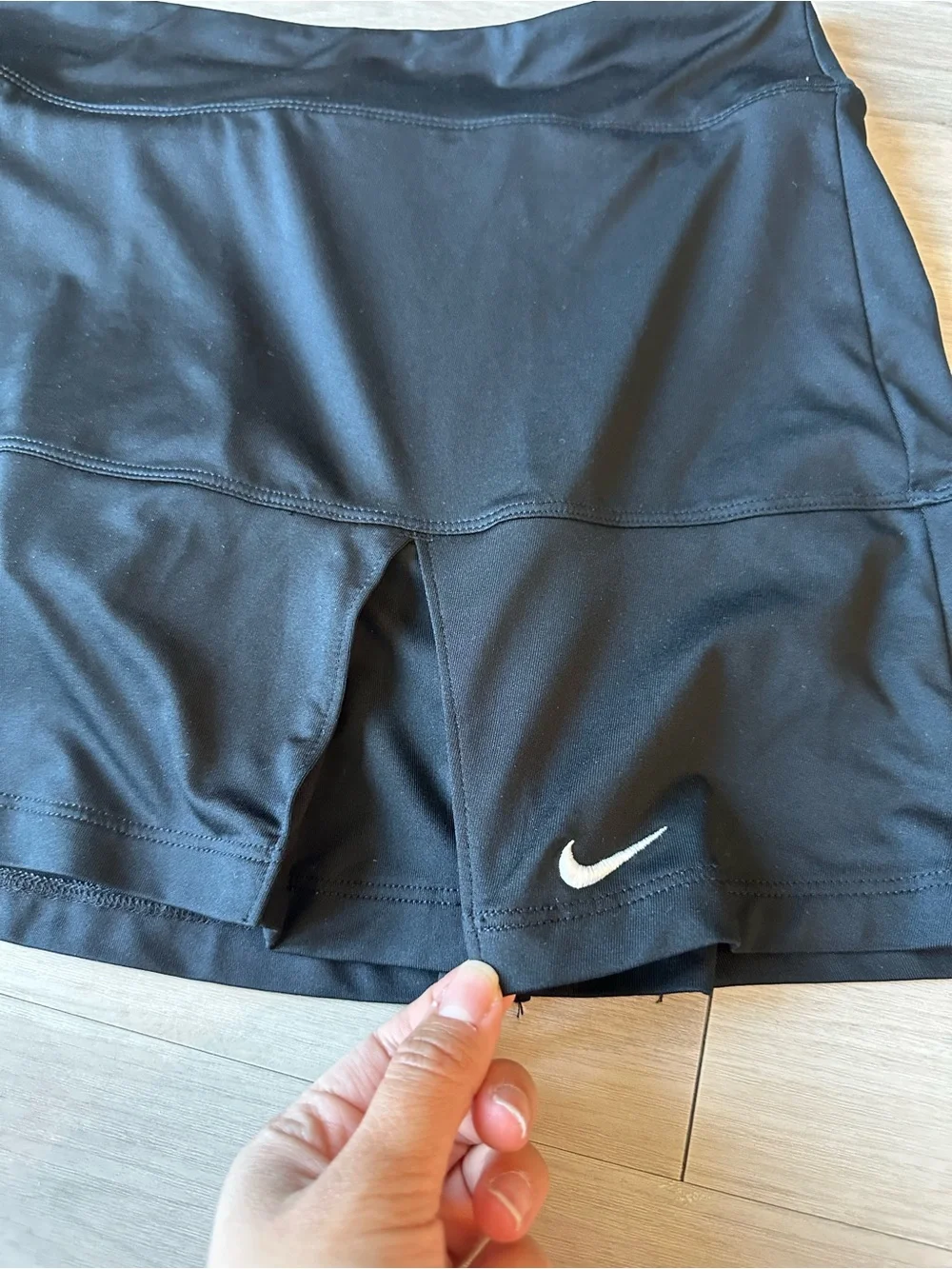 Nike Black Tennis Skort with Pleated Hem Size Medium
